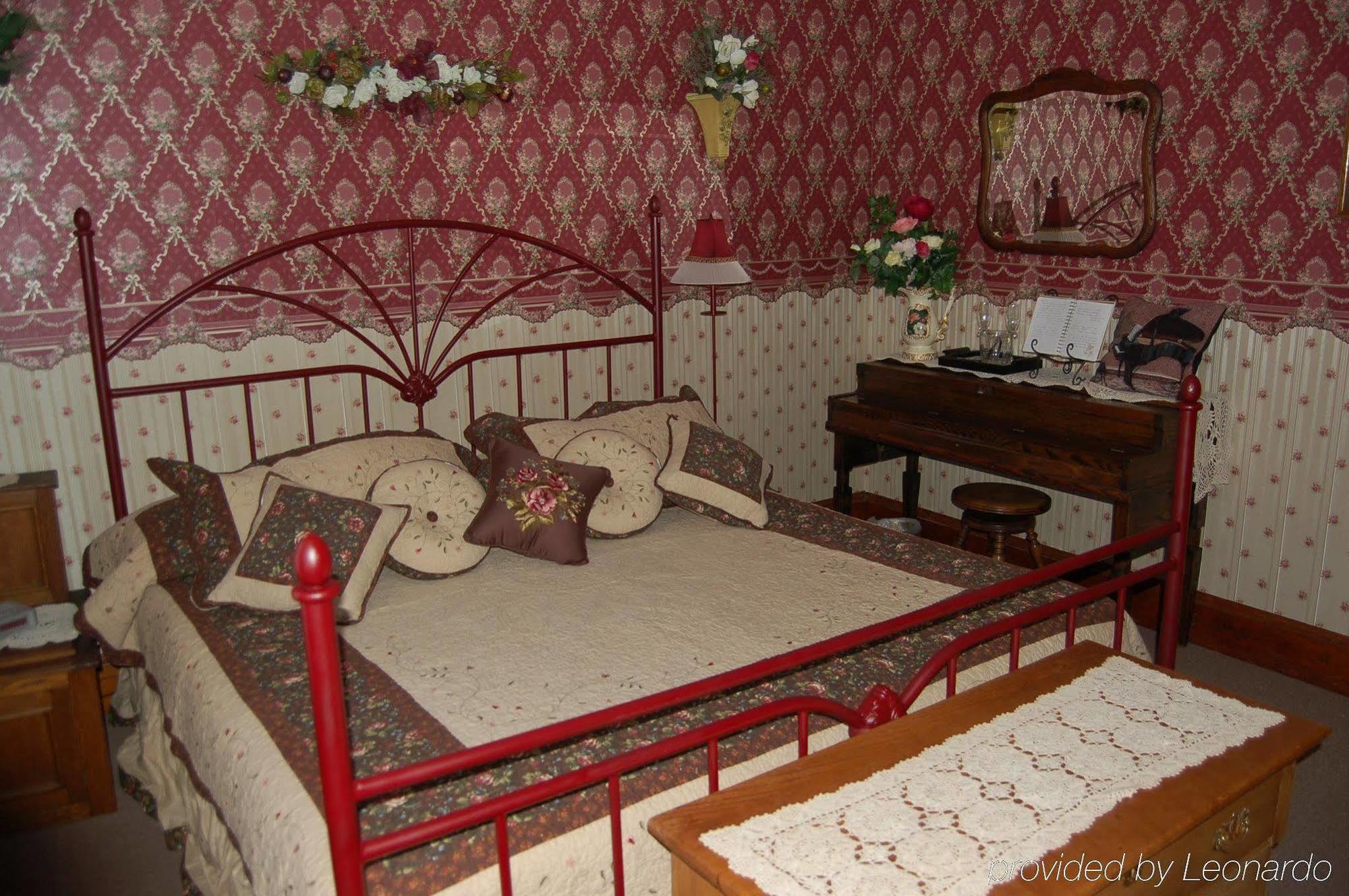 Atlantic Birches Inn B&B Old Orchard Beach Room photo
